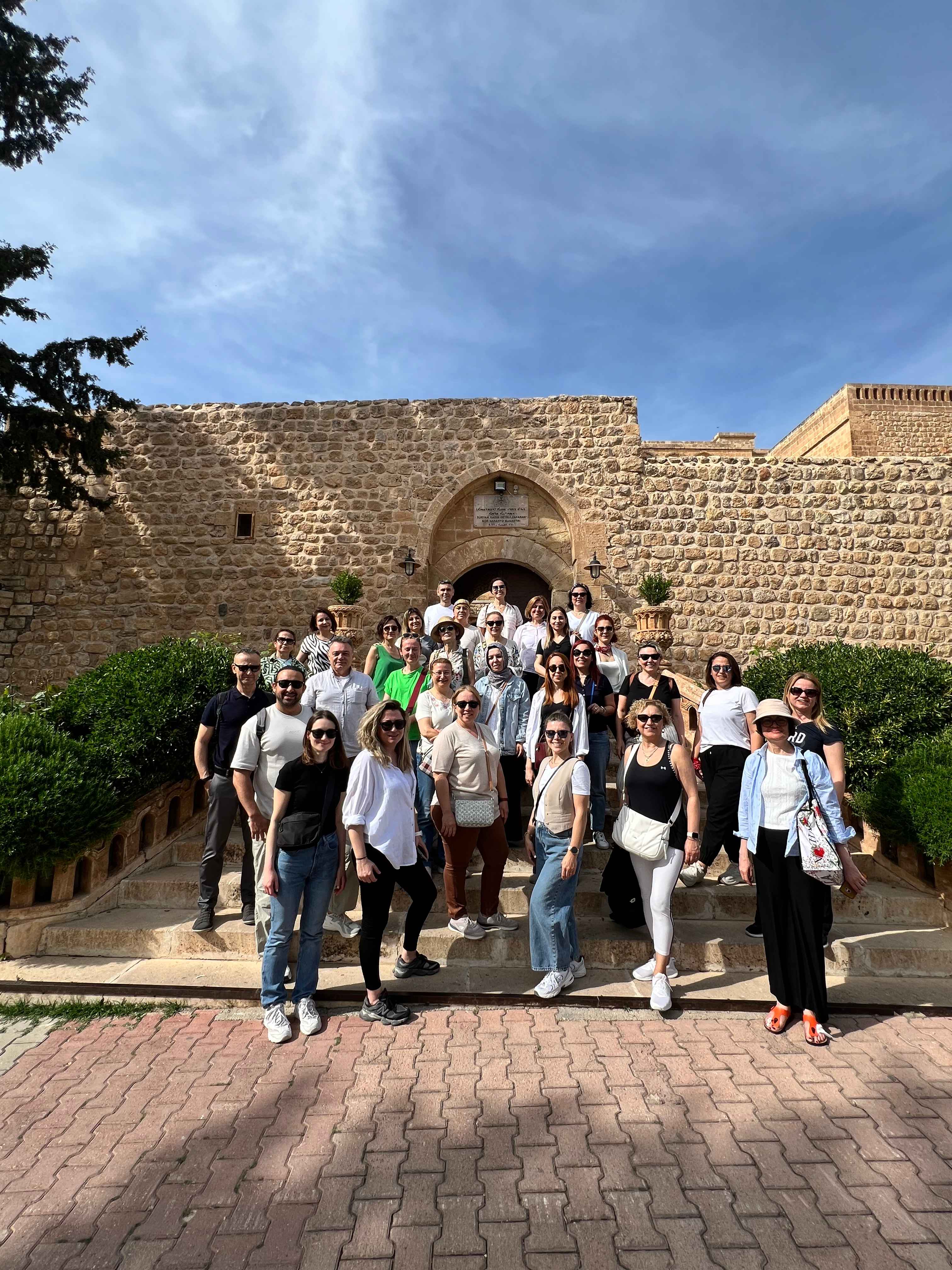 NewLife Efa Lansmanı