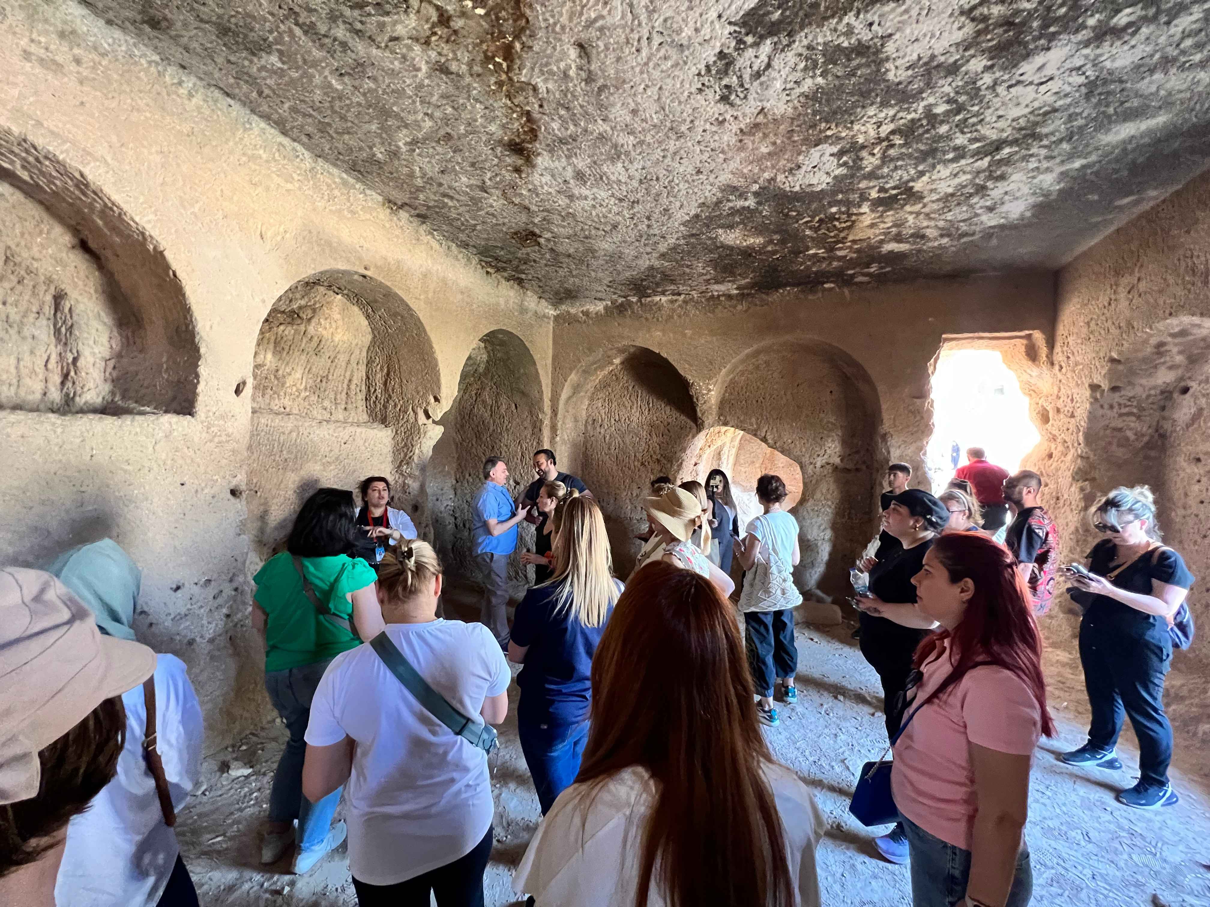 NewLife Efa Lansmanı